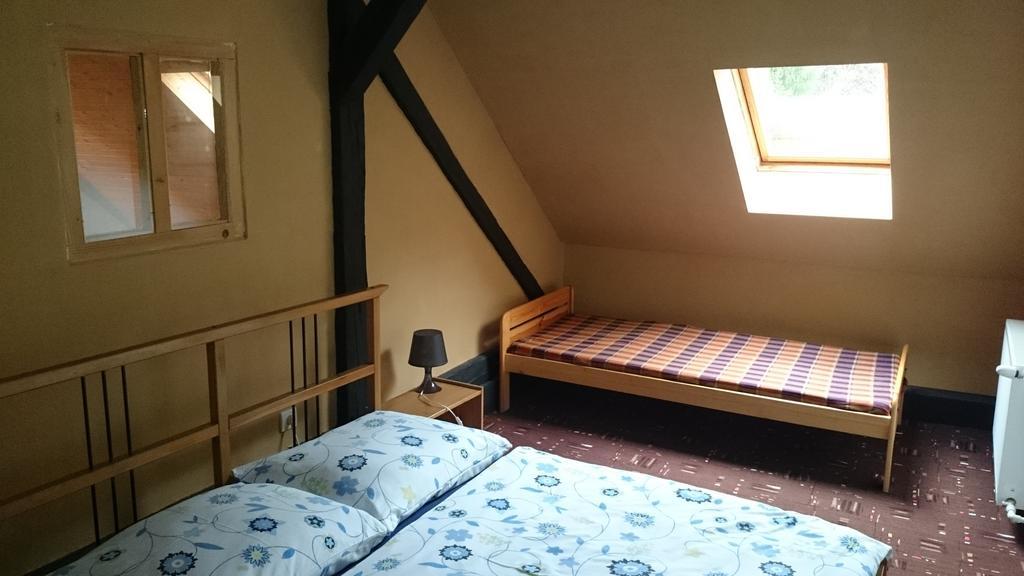 Chalupa U Potoka Stare Hory Ruang foto